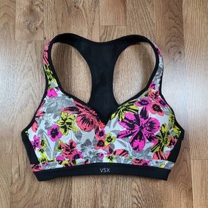 Victoria's Secret VSX Sport Bra 34C